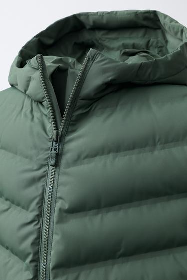 DOUDOUNE SANS MANCHES ULTRALÉGÈRE À CAPUCHE DÉPERLANTE - Kaki clair de Zara - Image 3