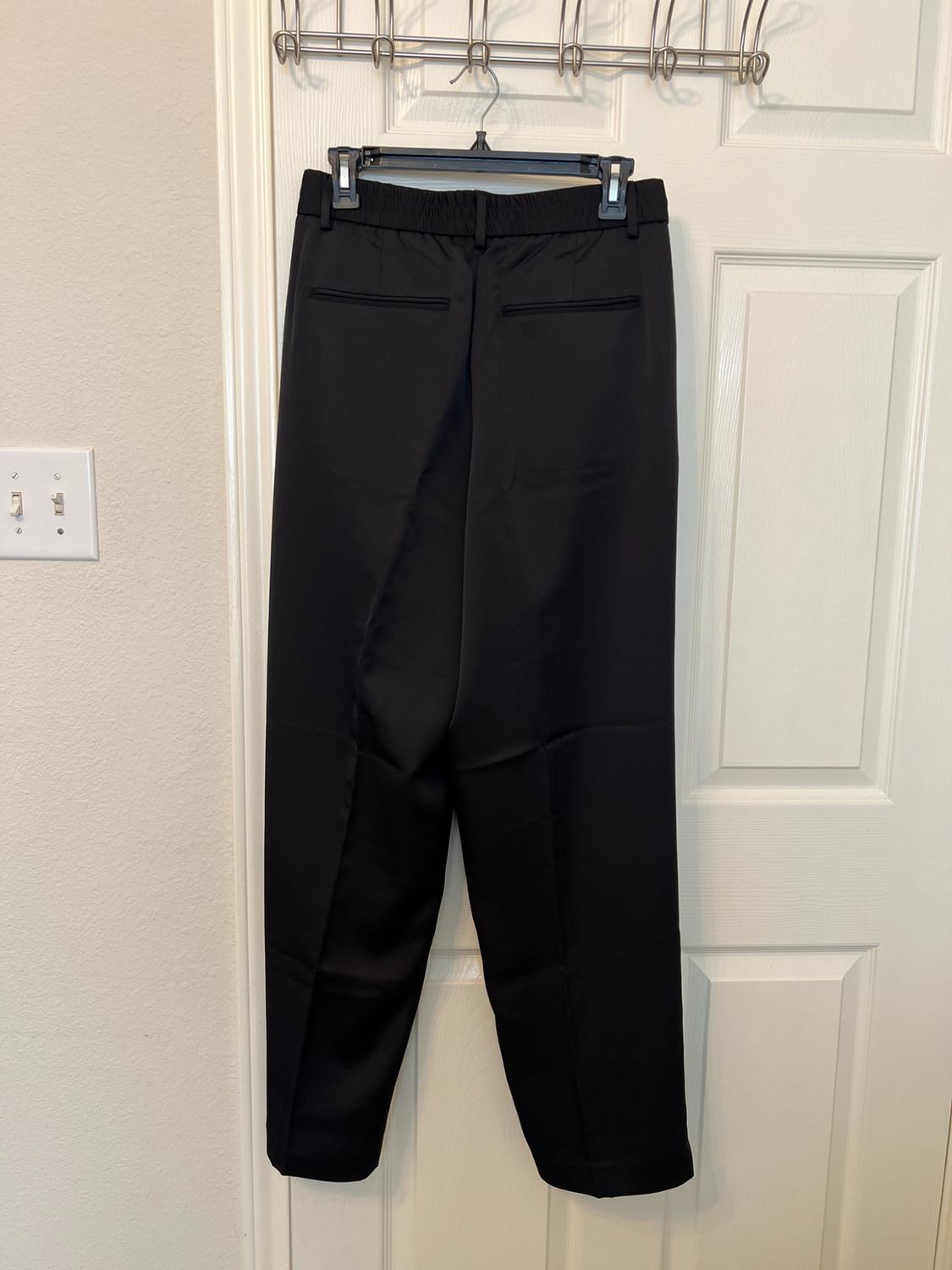 PANTALÓN PLIEGUES SATINADO - Image 3