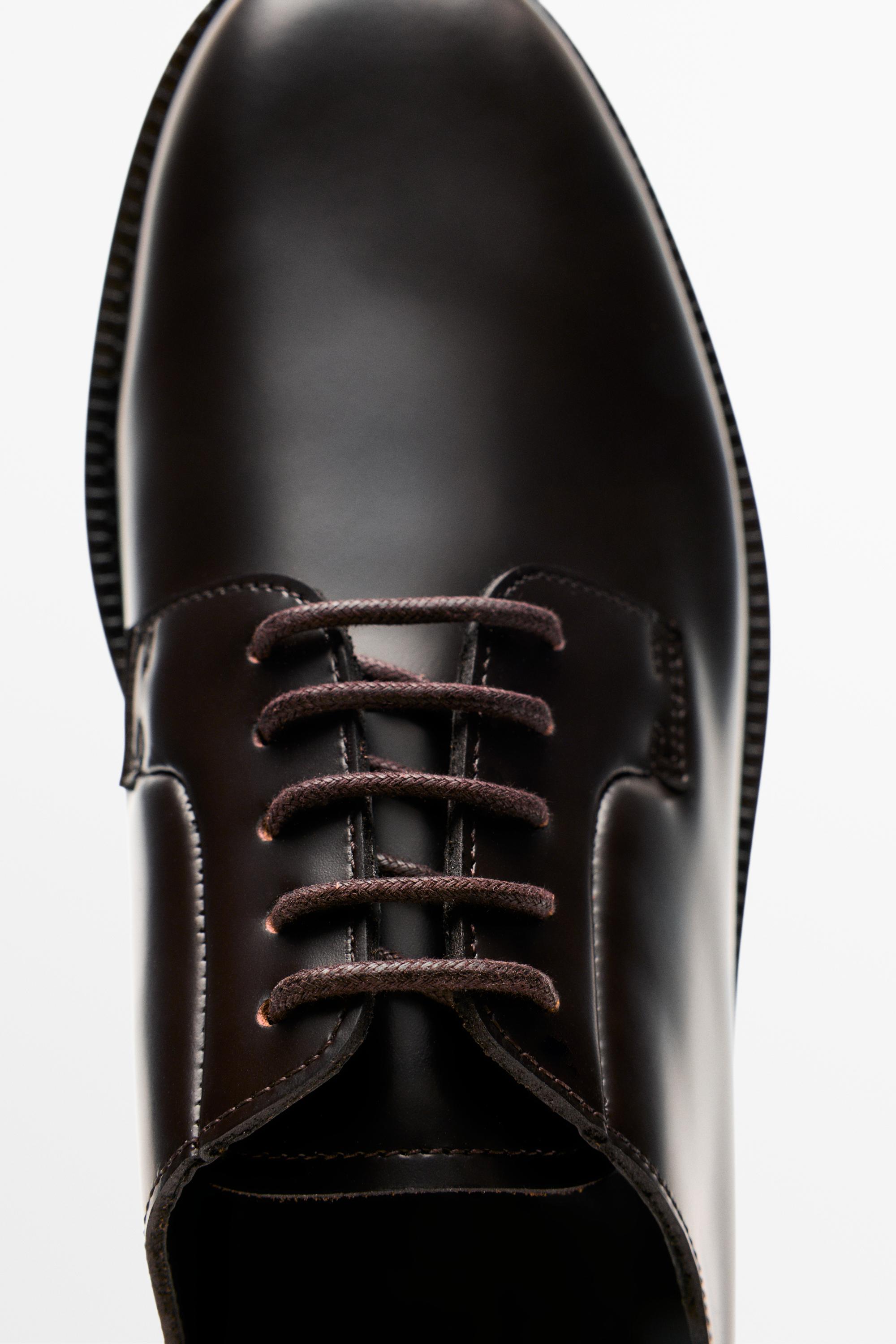 Chaussure derby de ville en cuir