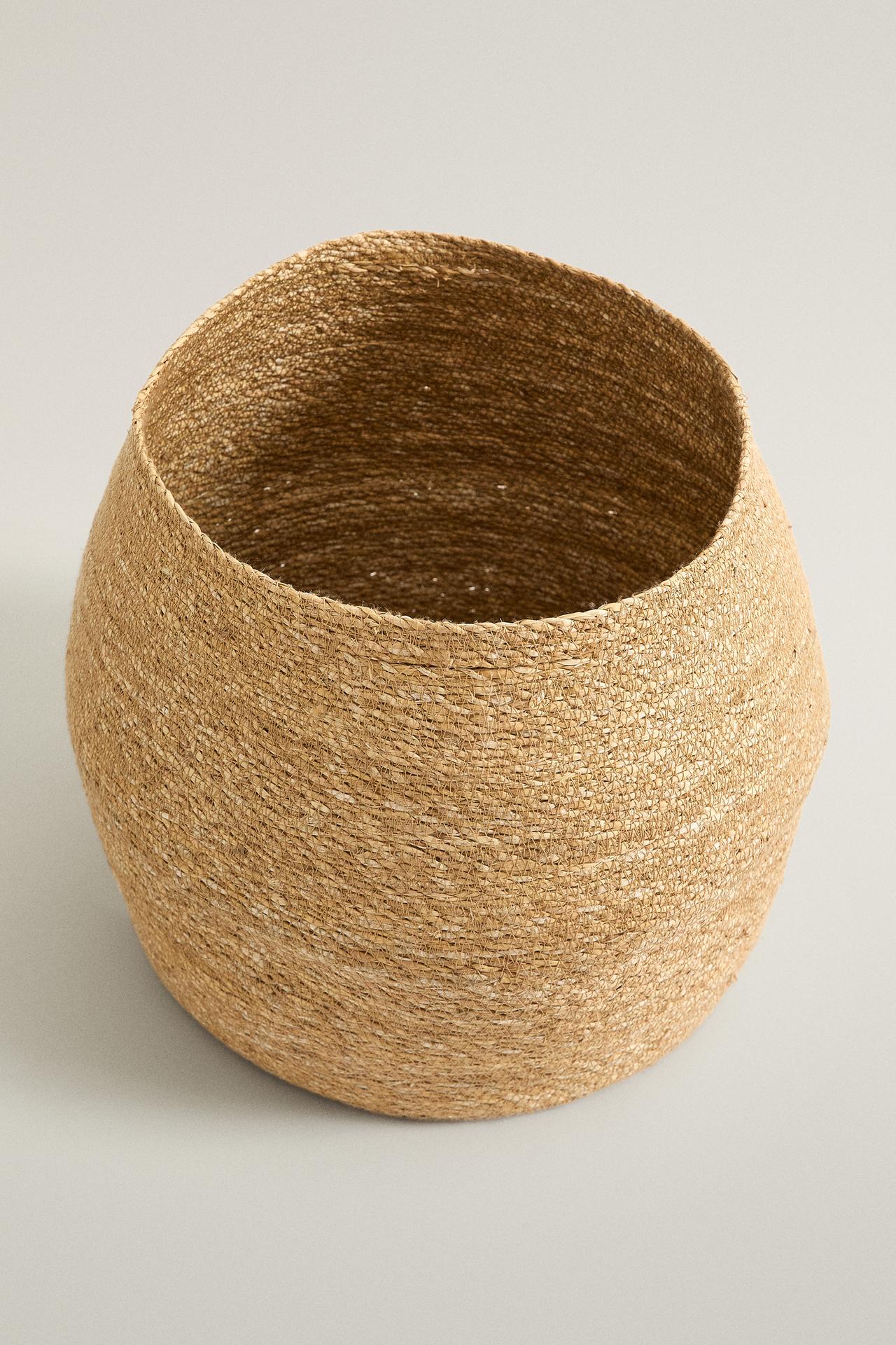 SEAGRASS BASKET — Light beige
