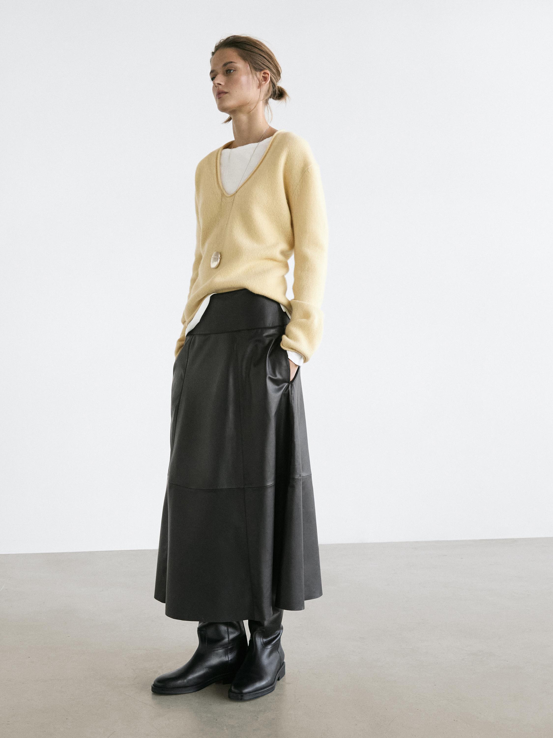 Nappa leather midi skirt with seams