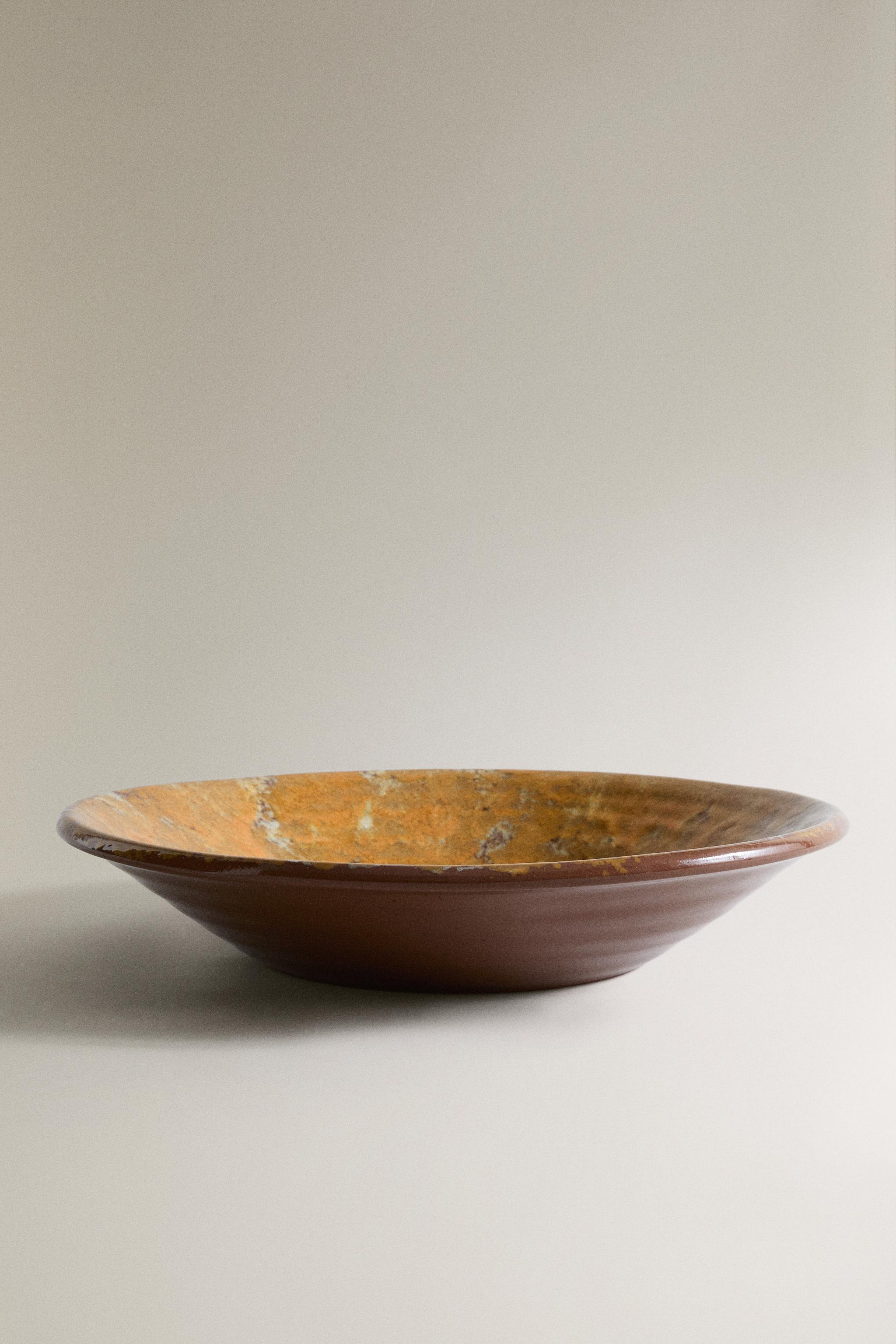LARGE TERRACOTTA SERVING DISH - Mustard | ZARA United States