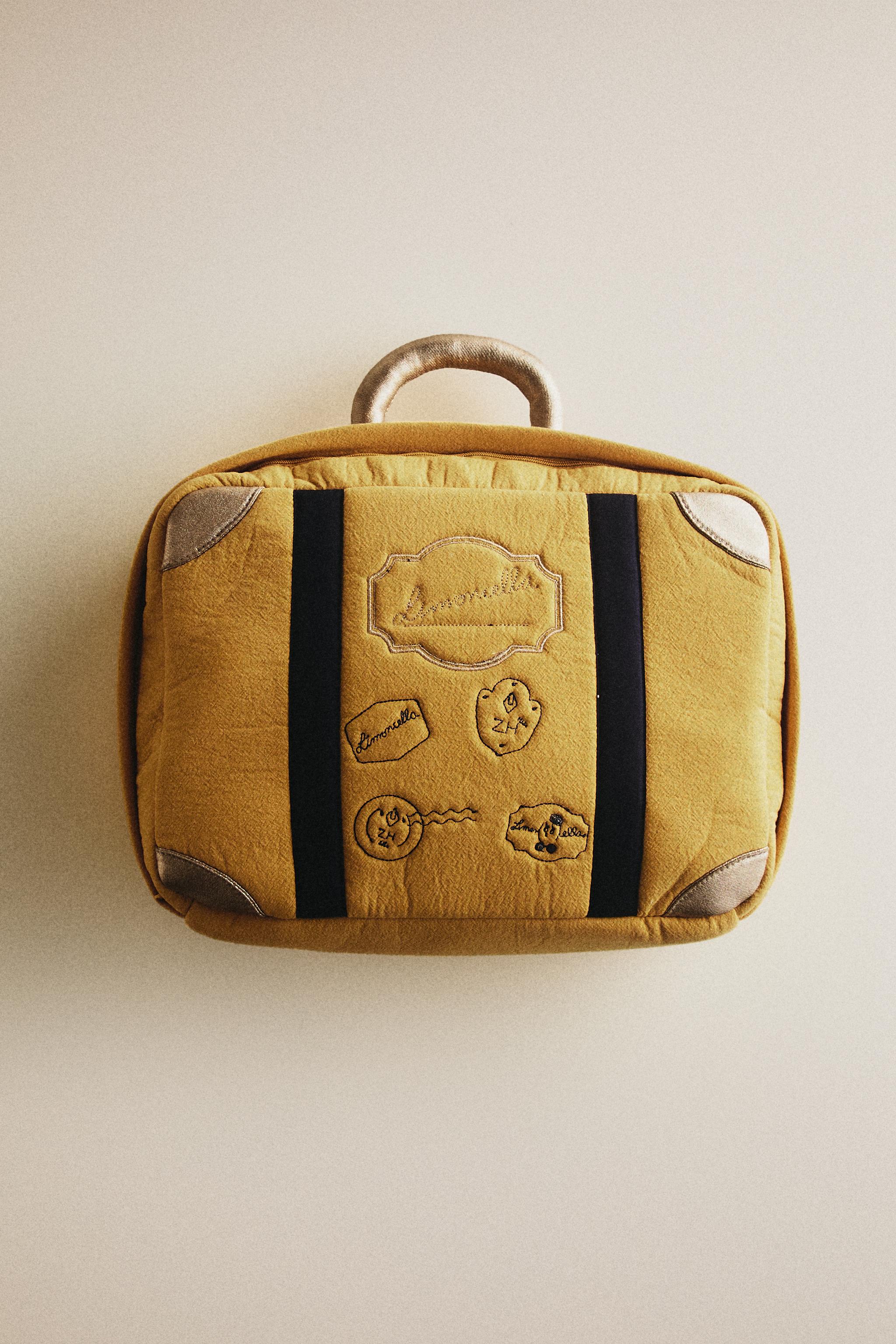 香港キッス KIDS' LIMONCELLA X THE ANIMALS OBSERVATORY TOY CARRYING CASE WITH