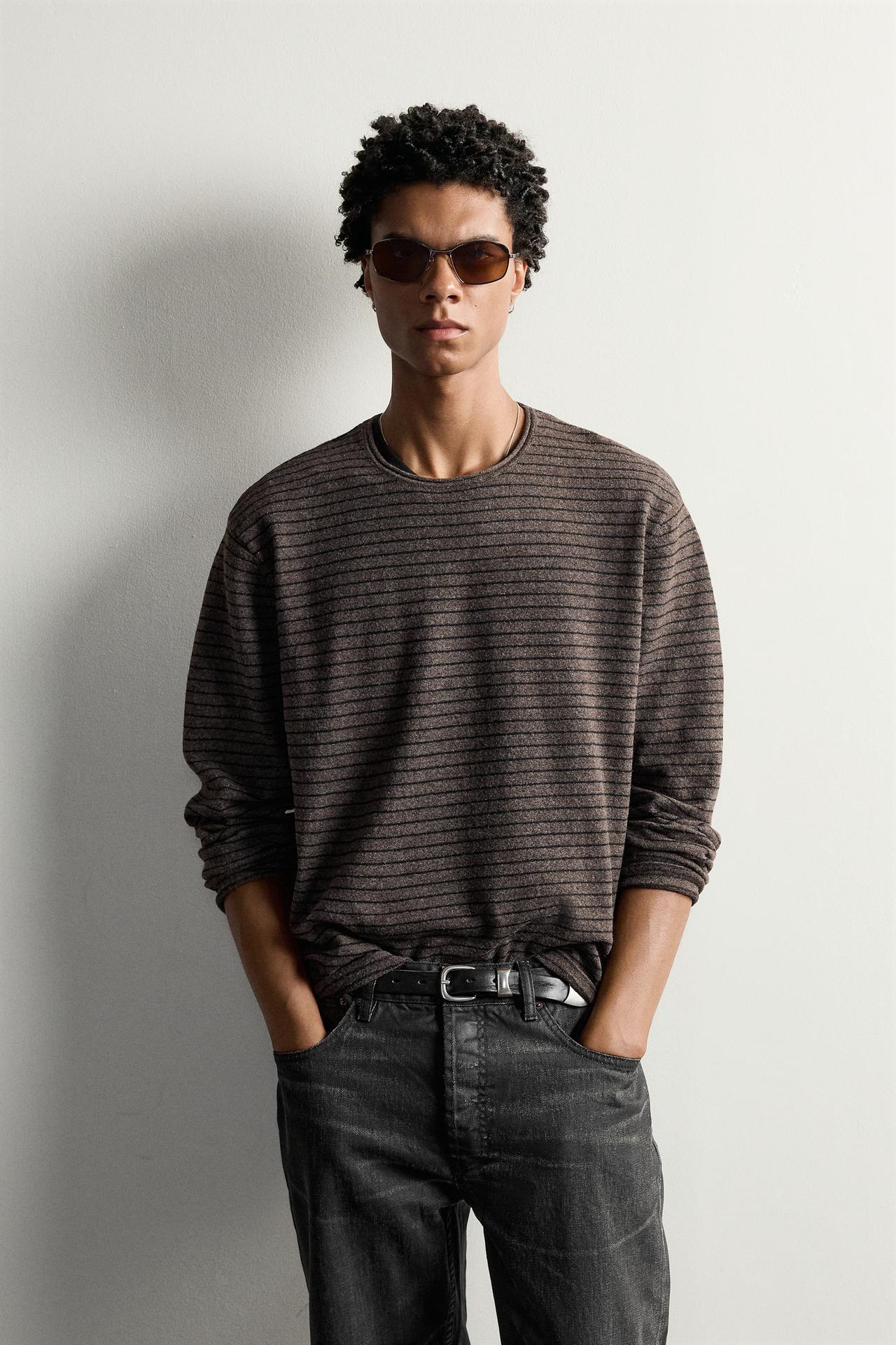STRIPED RELAXED FIT SWEATER — Brown