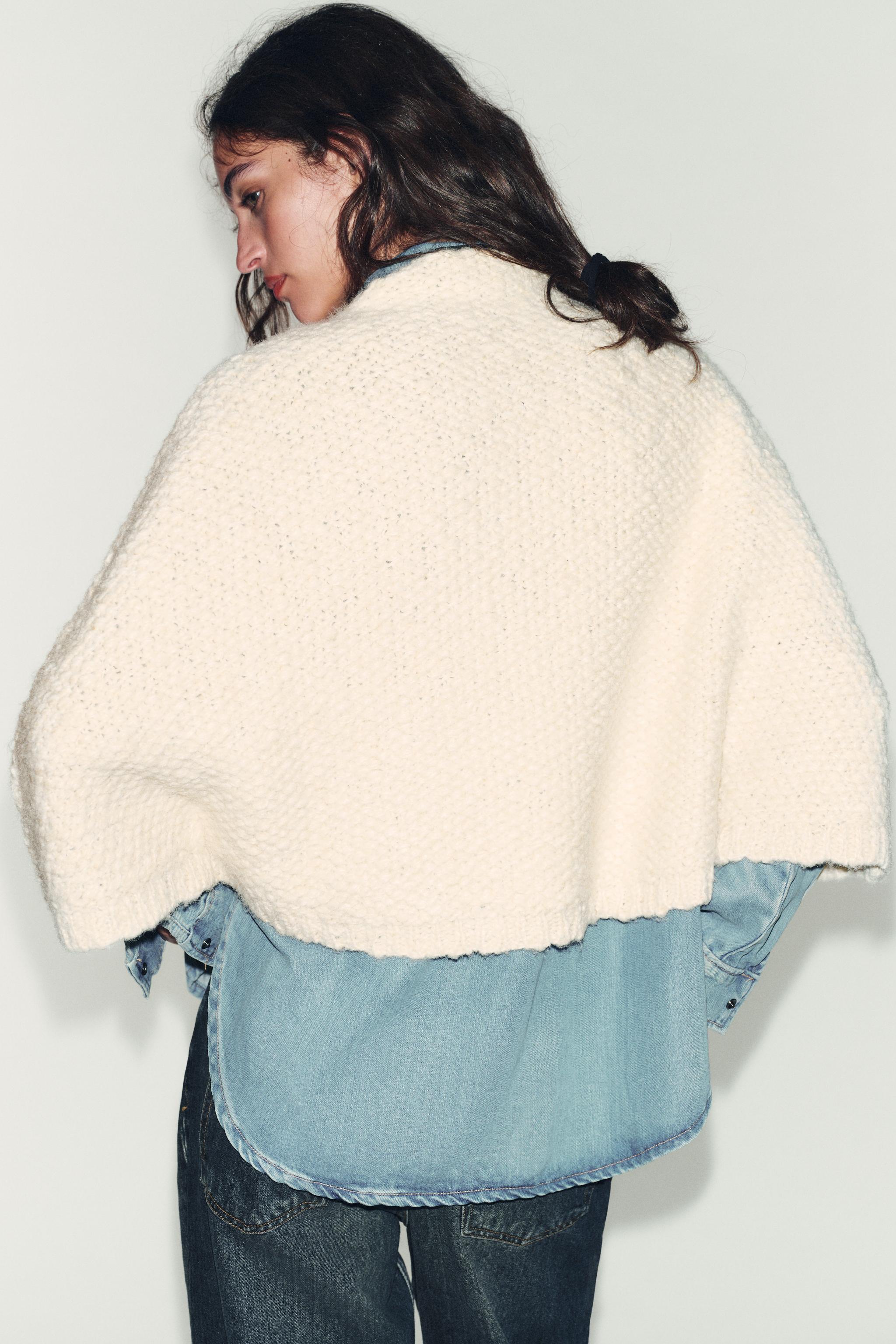 CHUNKY KNIT CAPE JUMPER