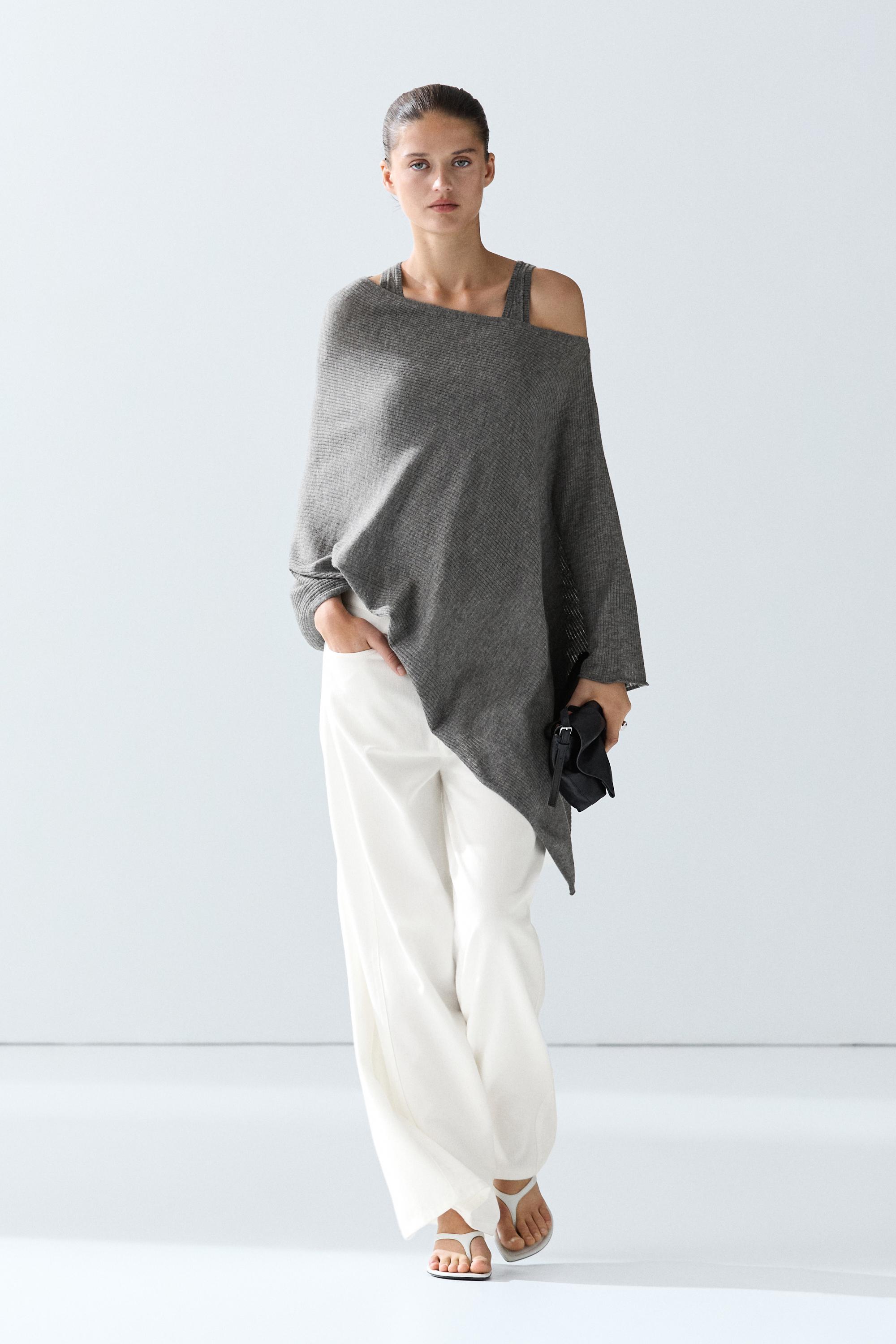 Fine knit cape — Gray