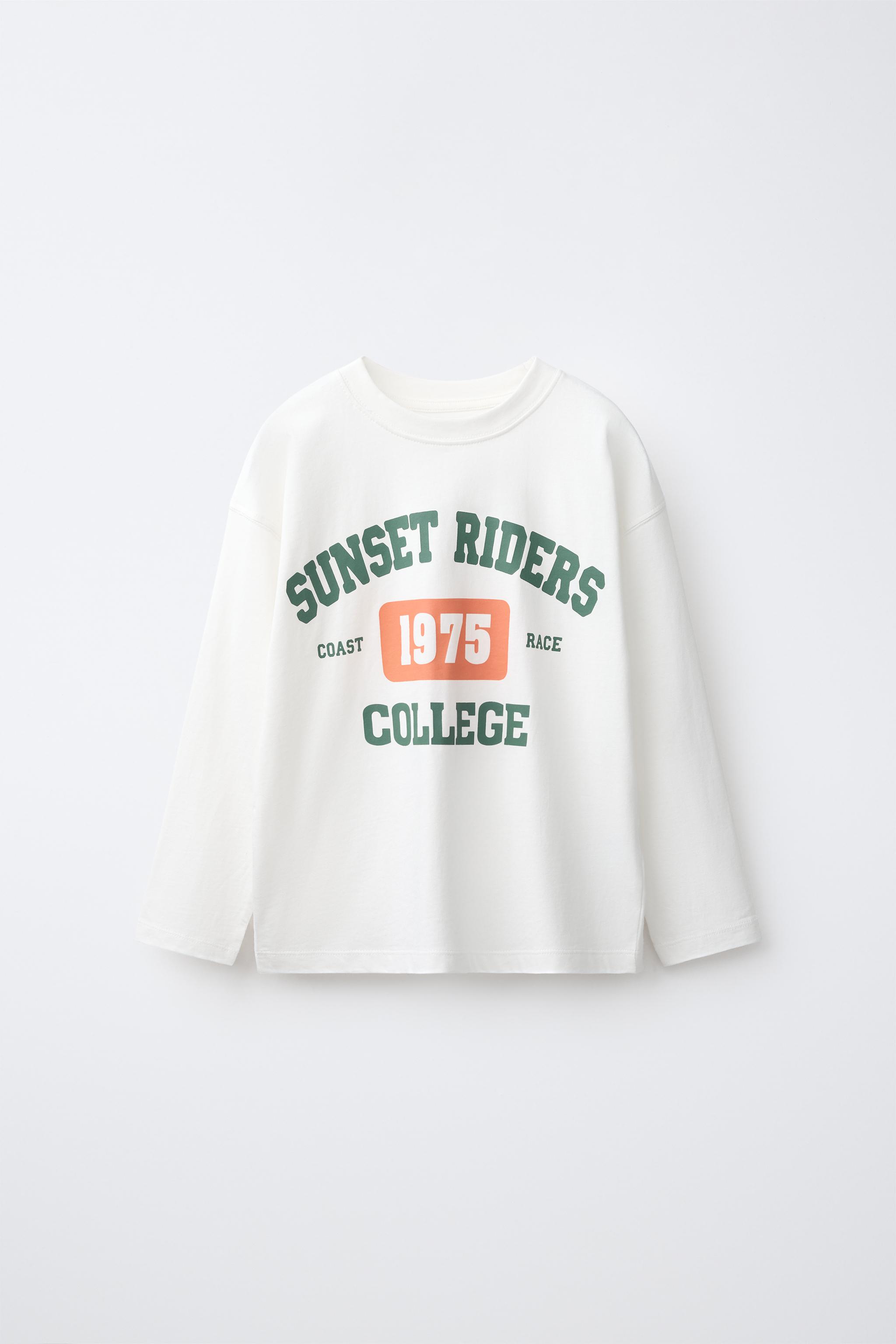T-SHIRT IMPRIMÉ VARSITY