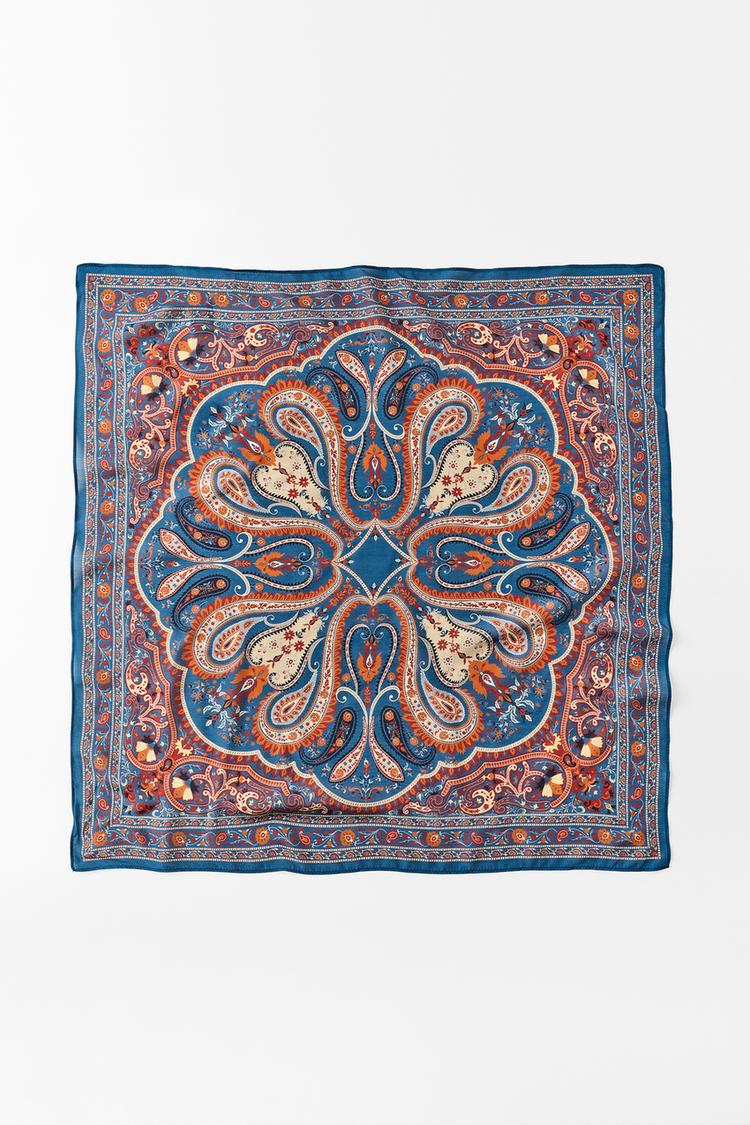 PAÑUELO CON SEDA ESTAMPADO PAISLEY