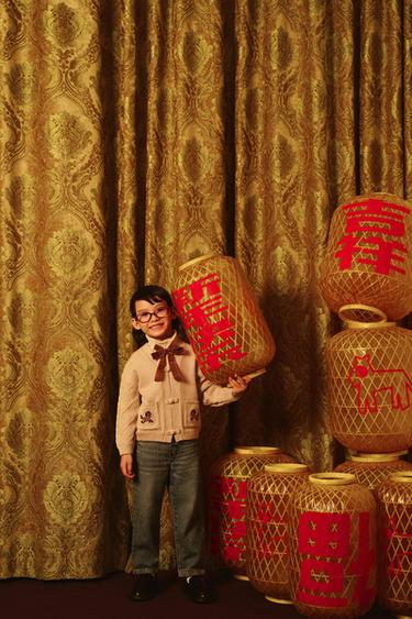 CARDIGAN WITH EMBROIDERED HORSES - Ecru by Zara