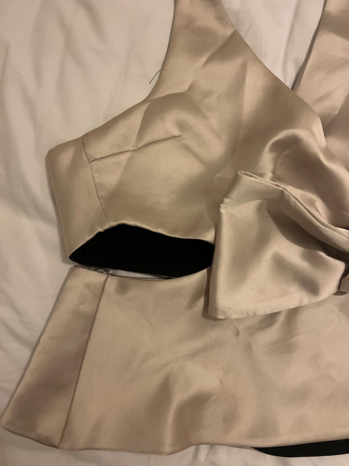 SATIN TOP WITH BOW - Image 4