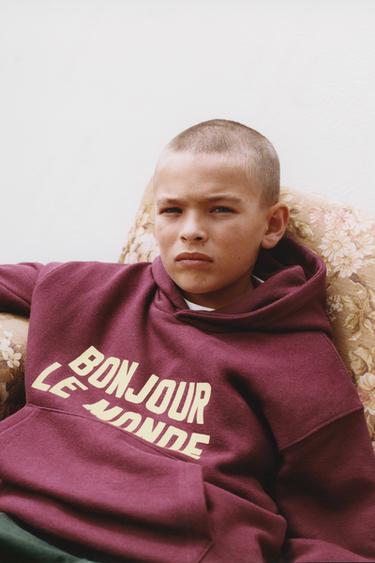 HÆTTETRØJE MED FLOCK-TEKST - burgundy fra Zara