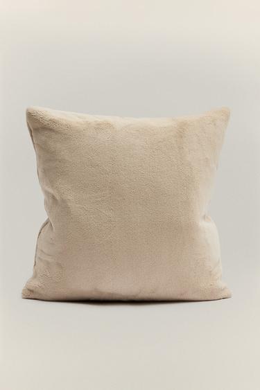SOLID FAUX FUR CUSHION COVER - Beige by Zara