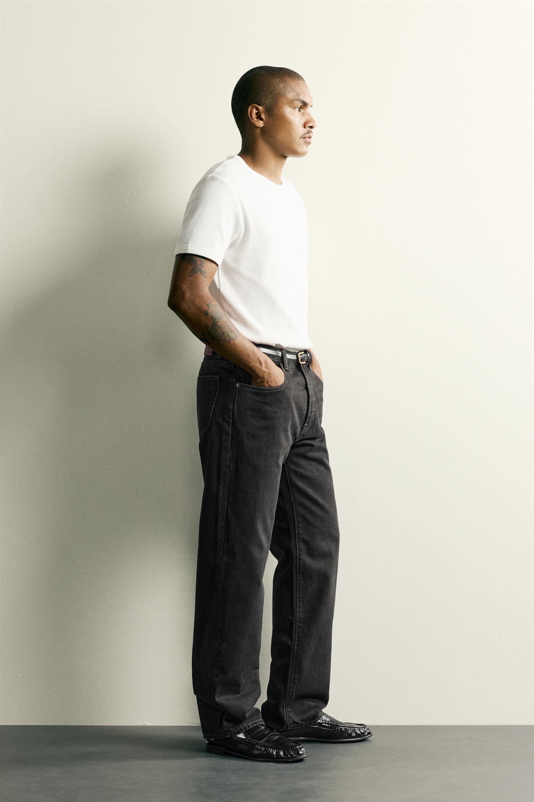 STRAIGHT FIT JEANS