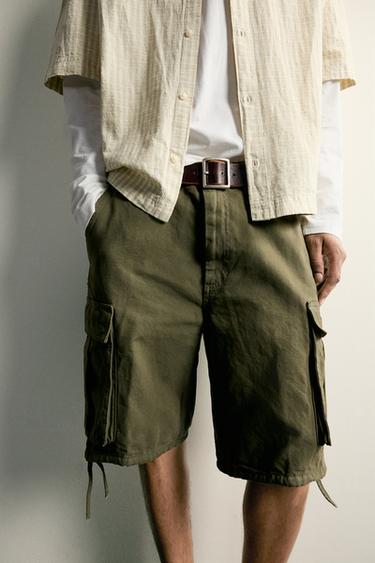 BERMUDA CARGO RELAXED FIT - Verde de Zara