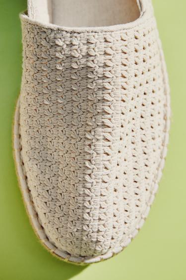ESPADRILLES EN TRICOT - Écru de Zara
