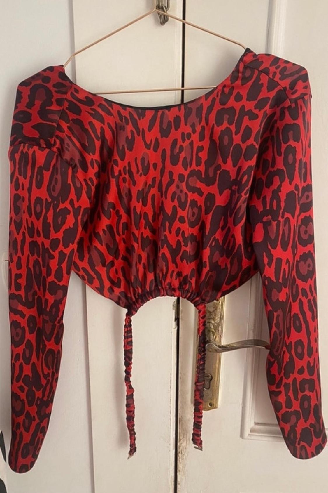 PRINTED CUT-OUT TOP