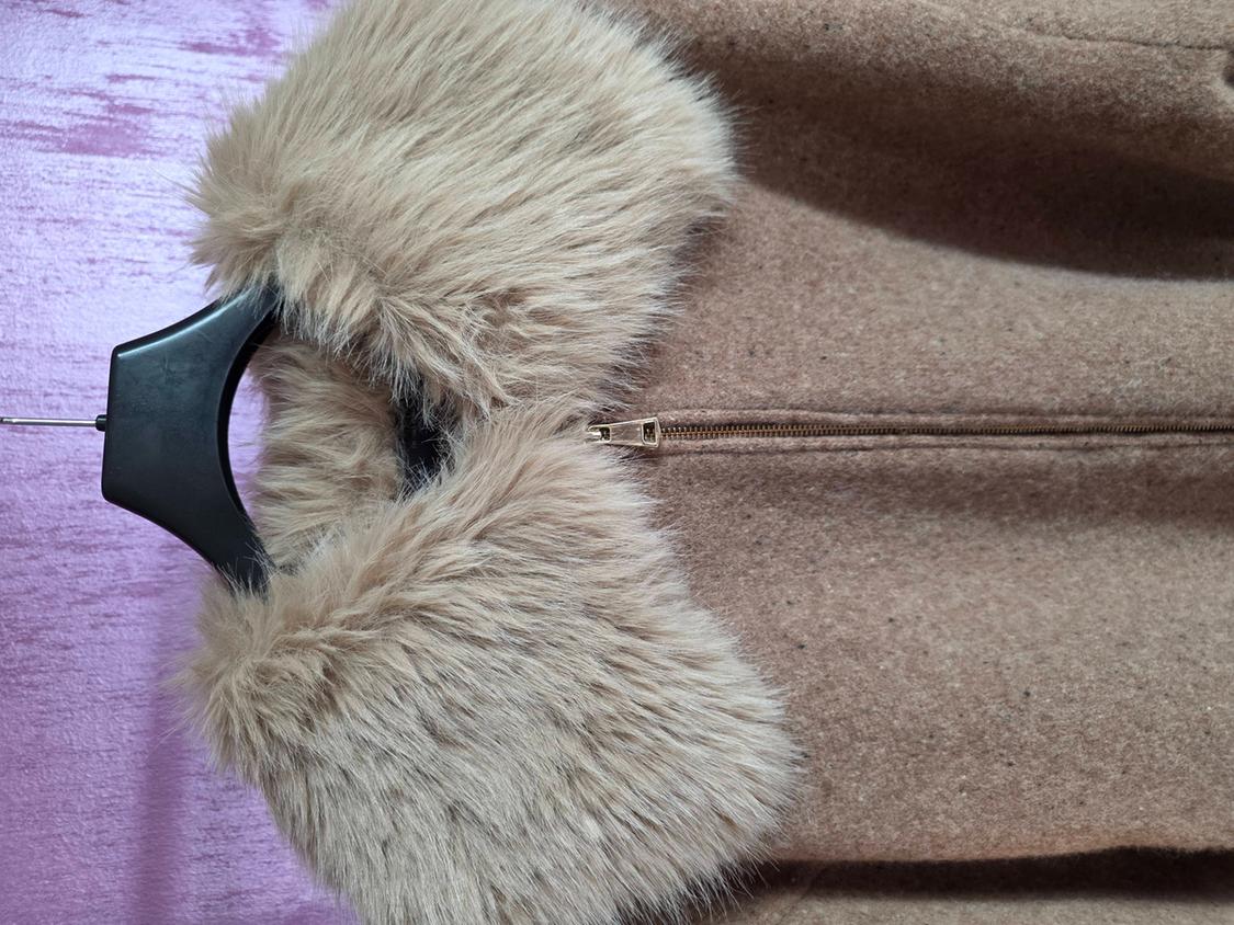 100% WOOL FAUX FUR LAPEL JACKET - Image 3