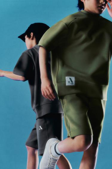 BERMUDA SPORTY LOGO - Verde medio de Zara