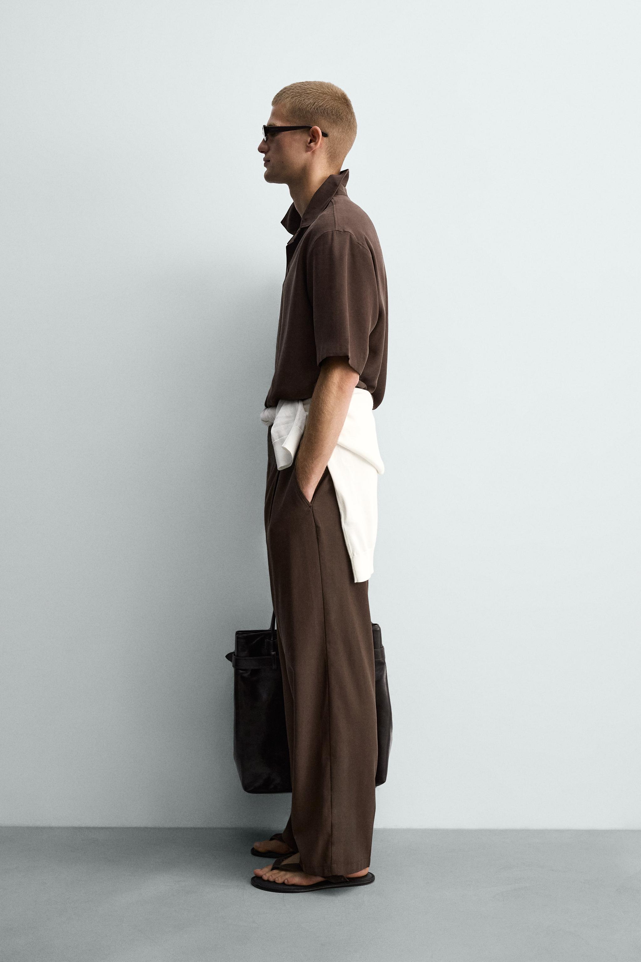 PANTALON FLUIDE COUPE DÉCONTRACTÉE À PLIS