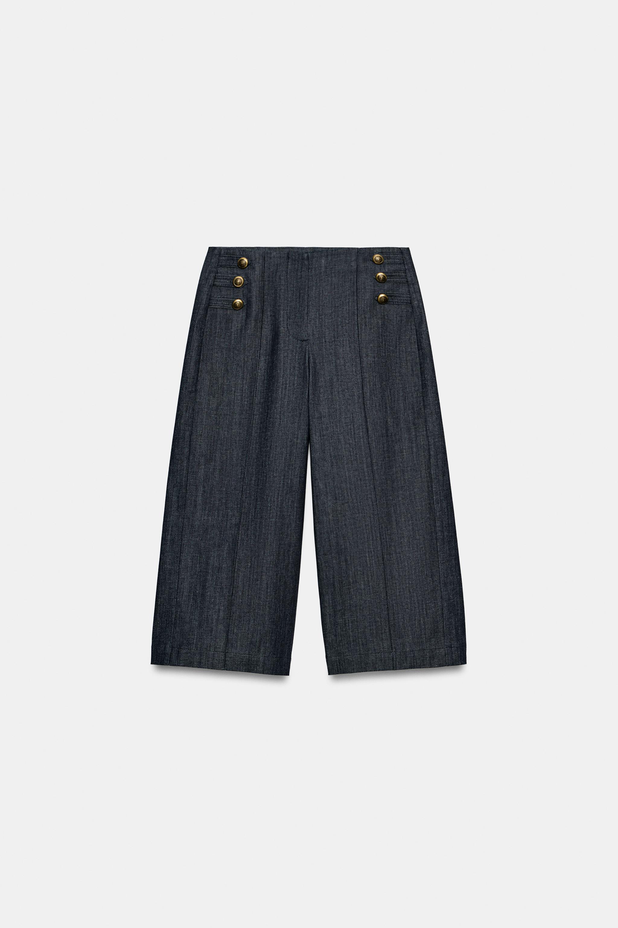 LONG BUTTON SHORTS