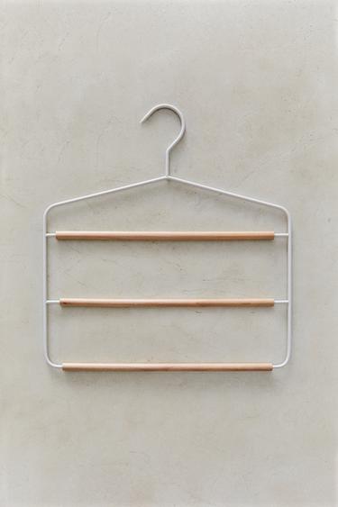 CINTRE MÉTAL ET BOIS PANTALONS - Blanc de Zara - Image 4