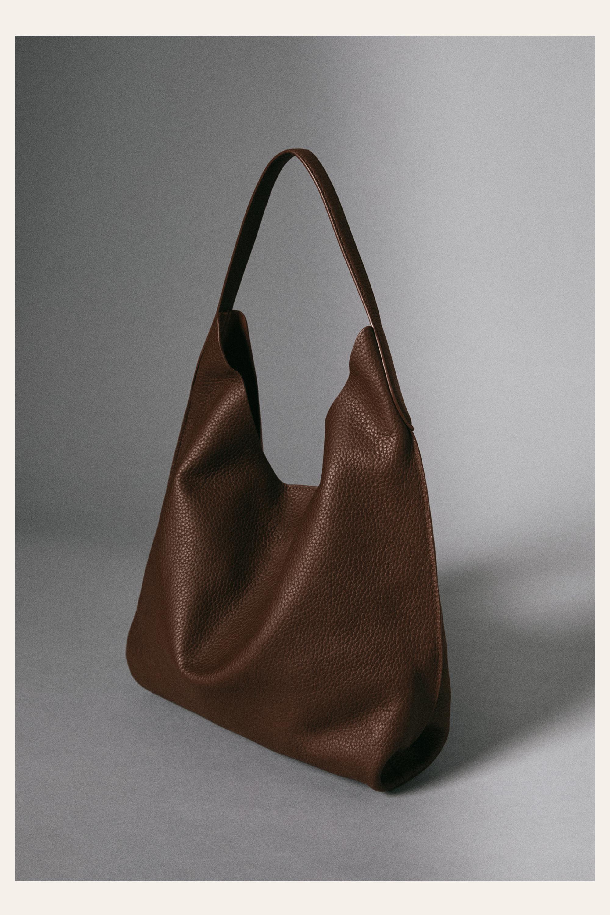 Medium nappa leather shoulder bag — white