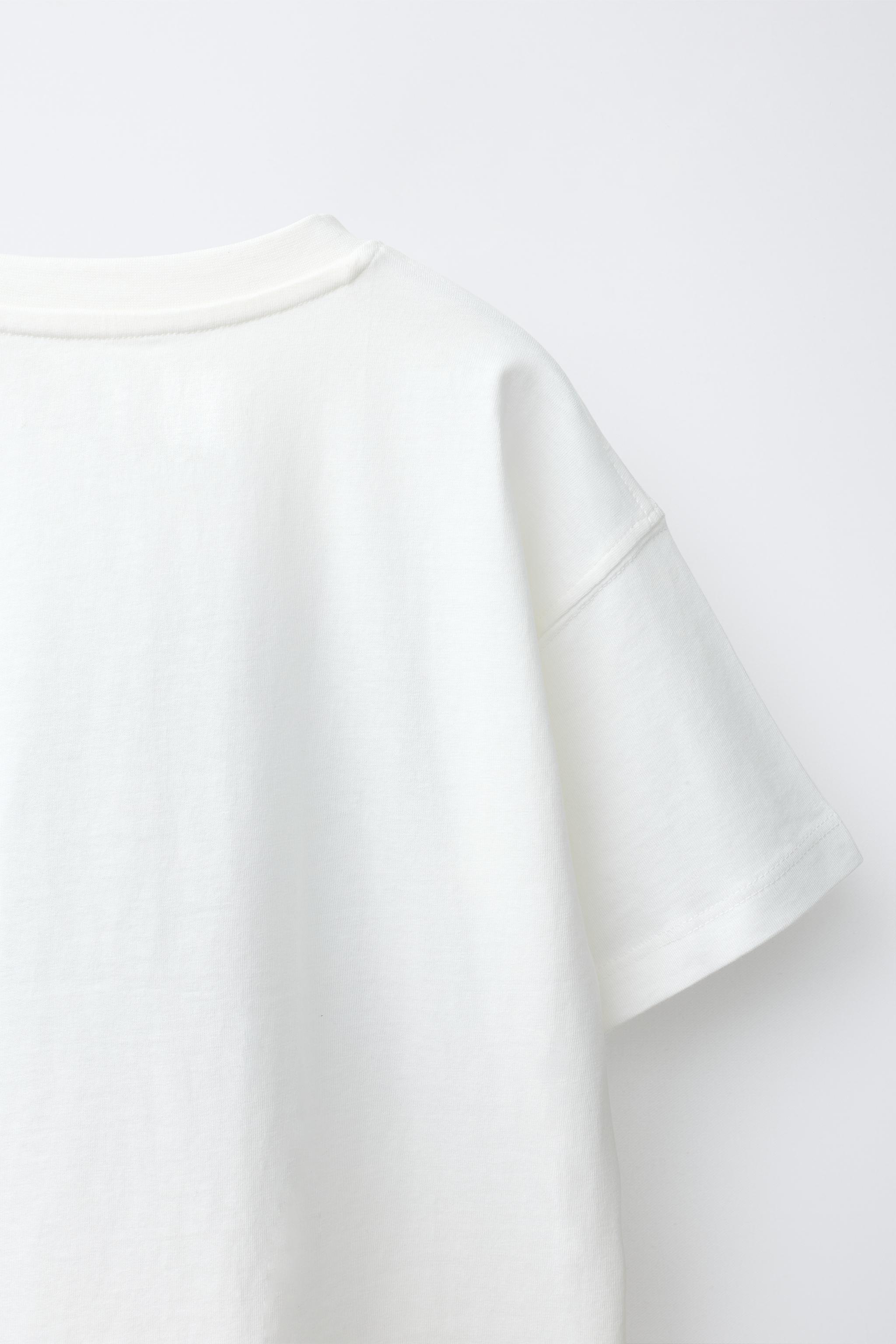 T-SHIRT IMPRIMÉ GRAFFITI