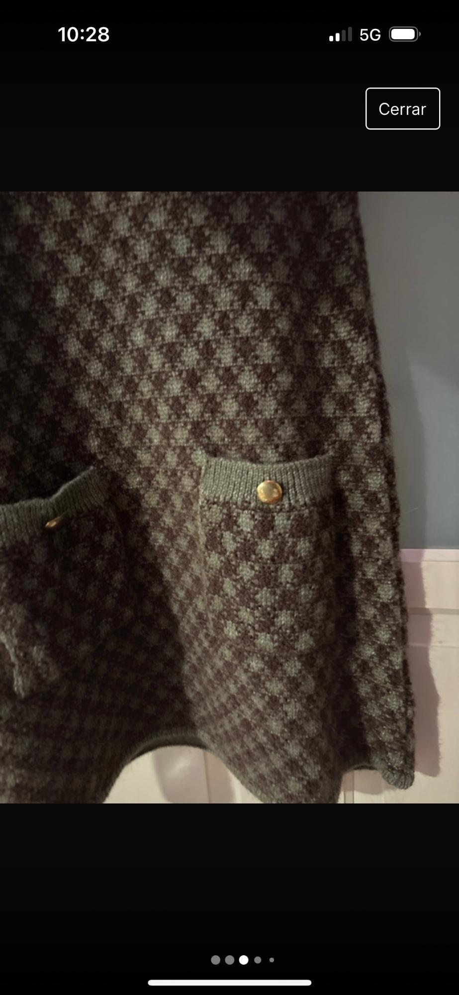 KNIT DRESS WITH GOLD BUTTONS - Image 3