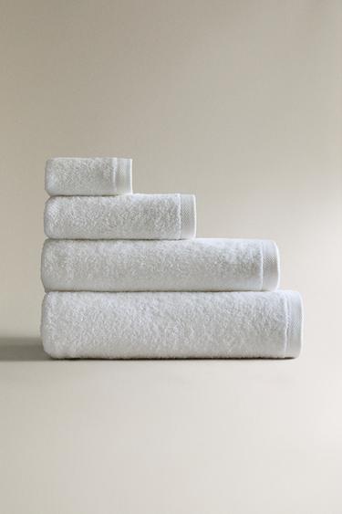 Zara PLAIN COTTON TERRYCLOTH BATH TOWEL (500 GXM²) - White - Image 0