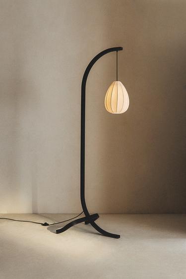 Zaras GOLVLAMPA I TRÄ - Brun