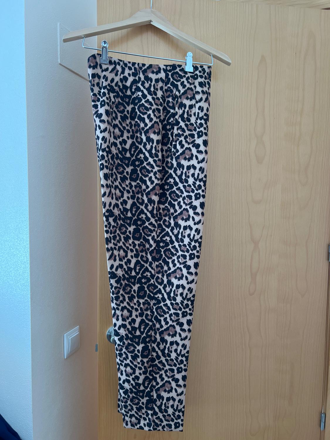 HIGH-WAIST TROUSERS