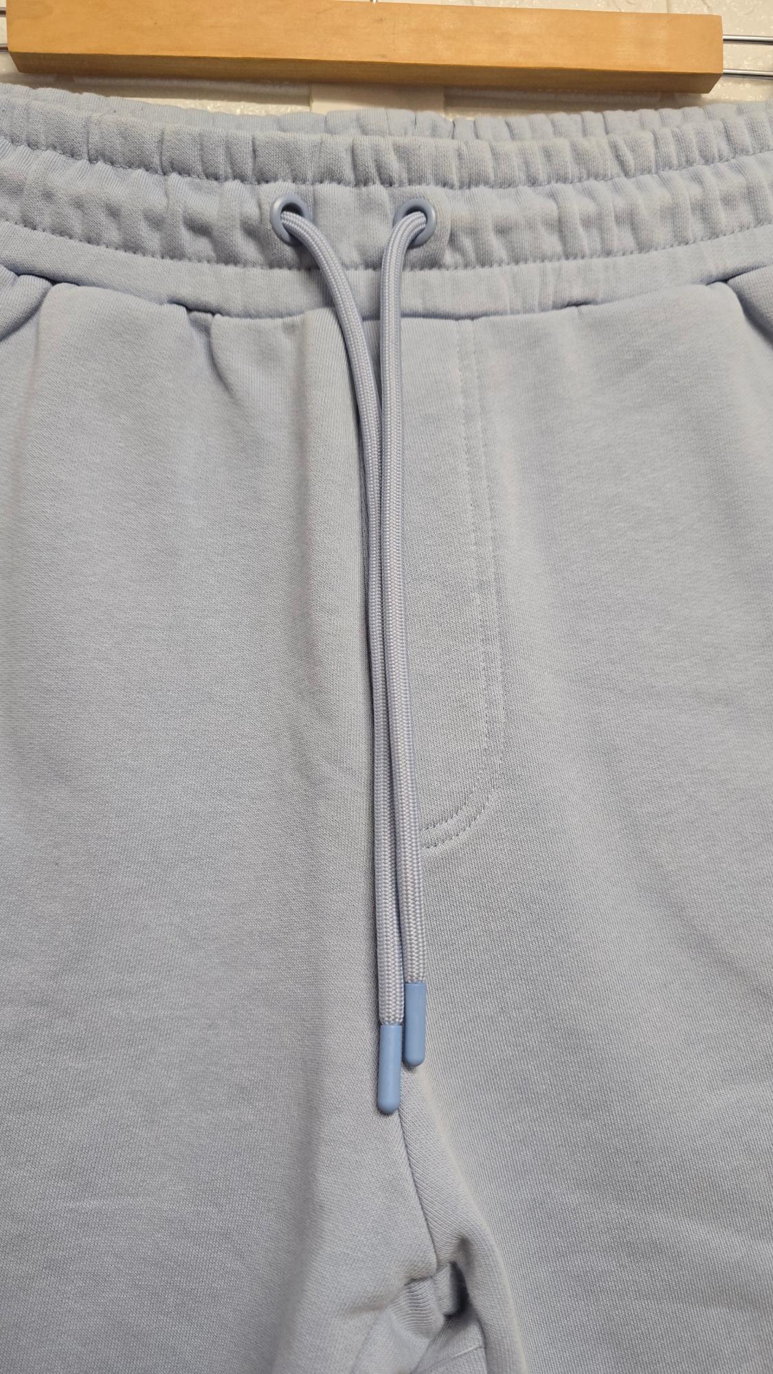 BASIC JOGGER BERMUDA SHORTS - Image 2