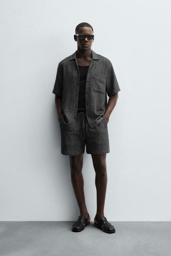JACQUARD TEXTURED SHORTS