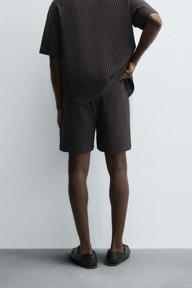 SEERSUCKER STRIPE COMFORT BERMUDA SHORTS - Brown-Blue by Zara - Image 2