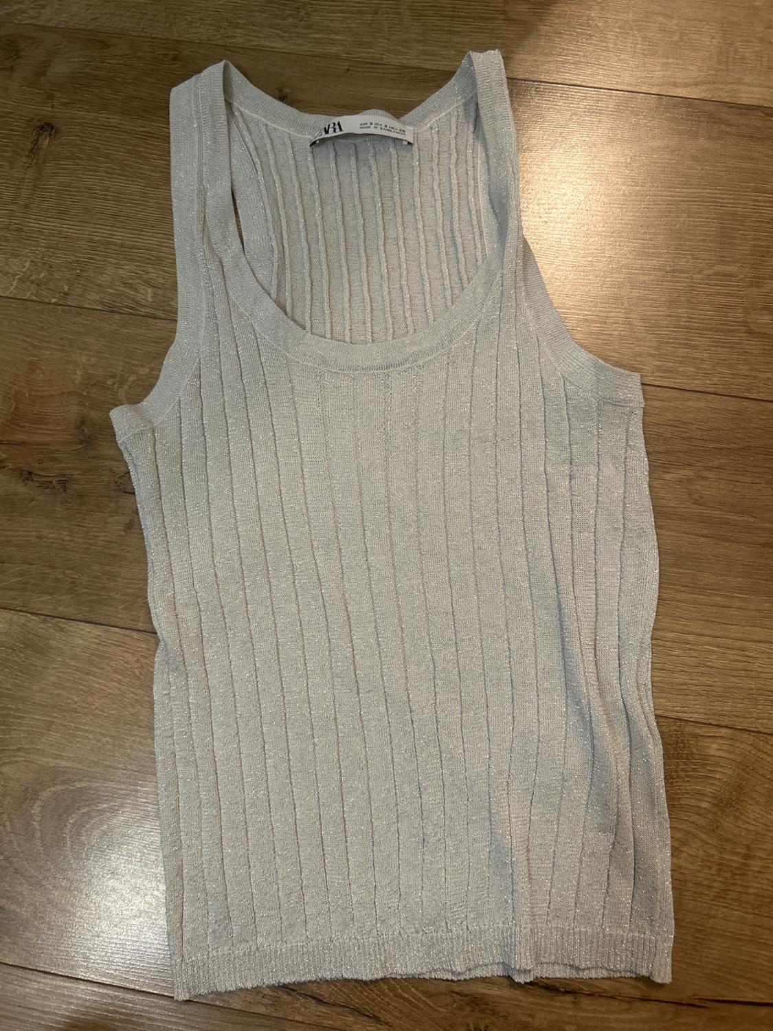 METALLIC THREAD KNIT TOP