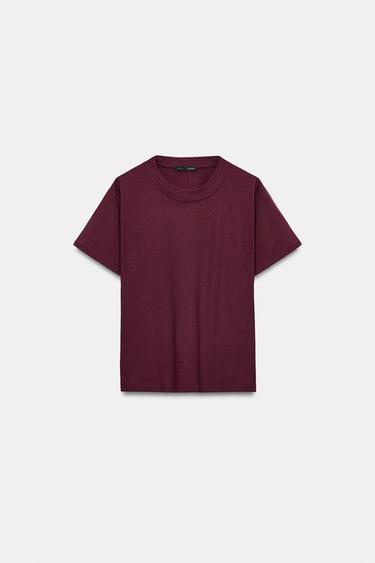 CAMISETA CUELLO REDONDO - Burdeos de Zara