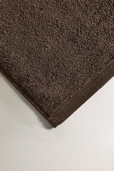 COLOURED TERRY BATH TOWEL - Dark brown by Zara - Image 2
