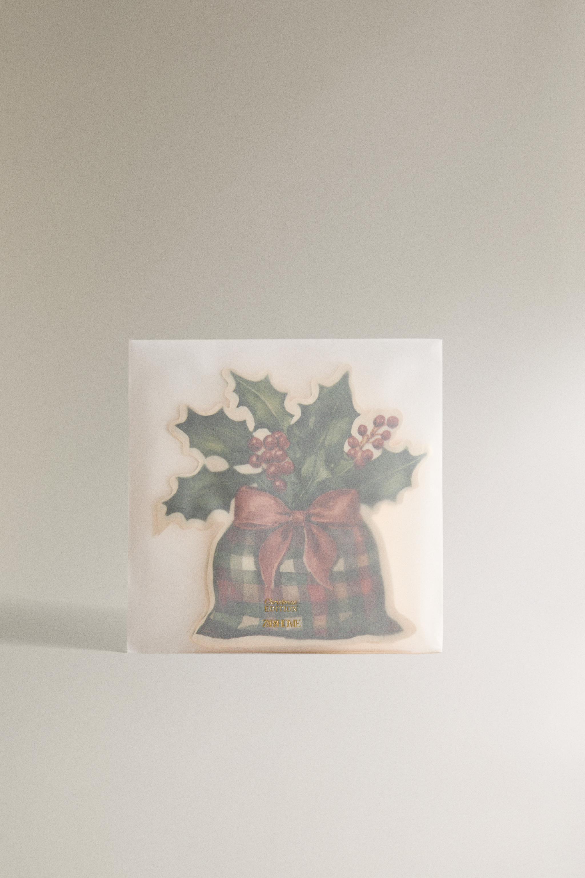 SET OF CHRISTMAS HOLLY LEAF PAPER NAPKINS (SET OF 20)