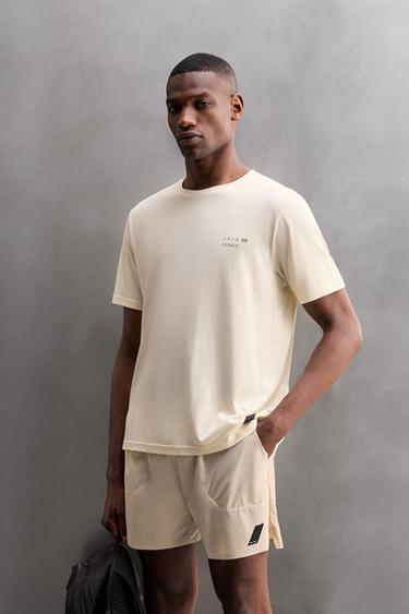 SOFT TEXTURED T-SHIRT - Bone by Zara