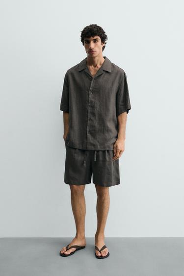 100% LINEN RELAXED FIT SHIRT - Dark green by Zara