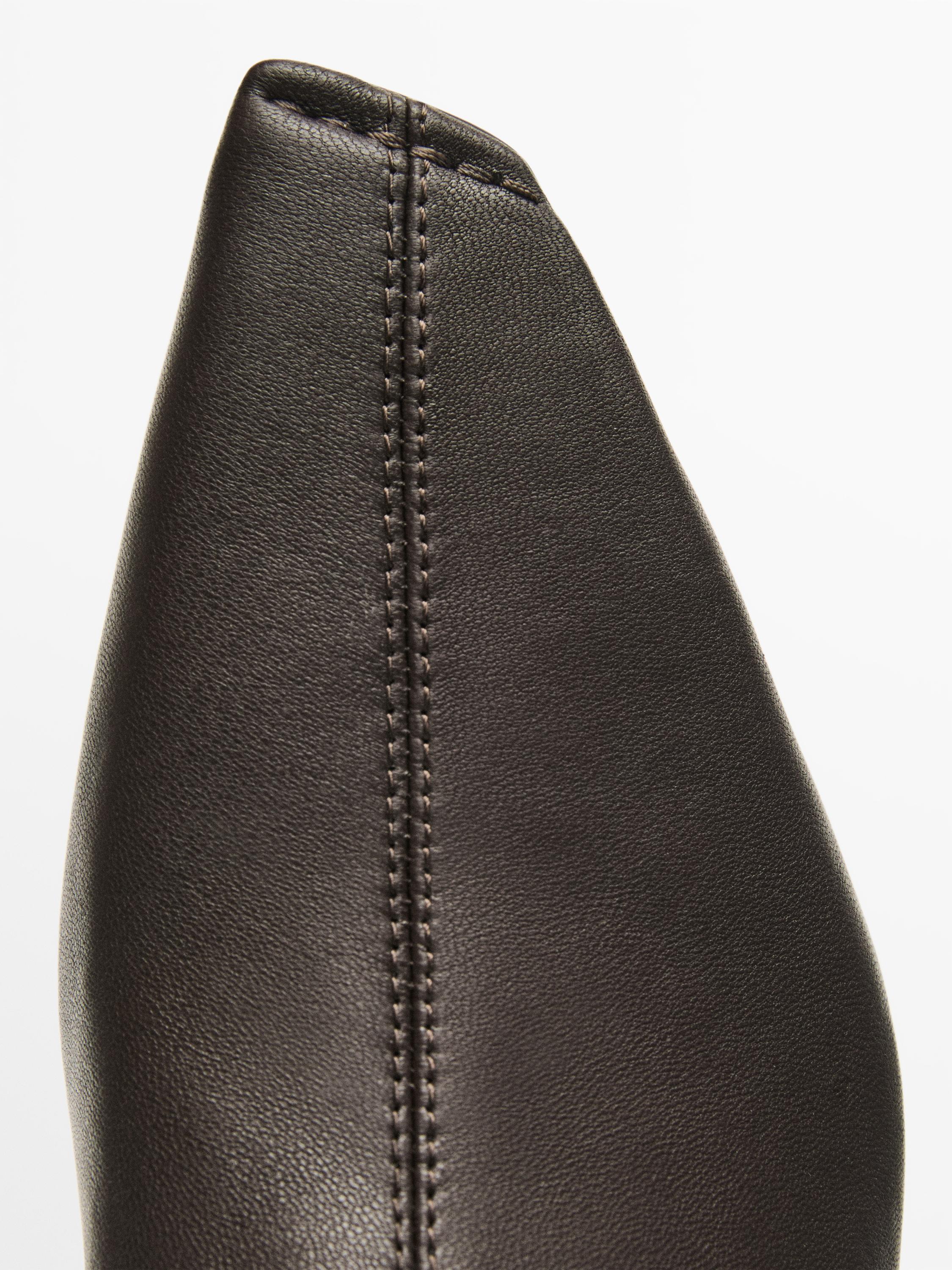 Bottes à talon élastiques