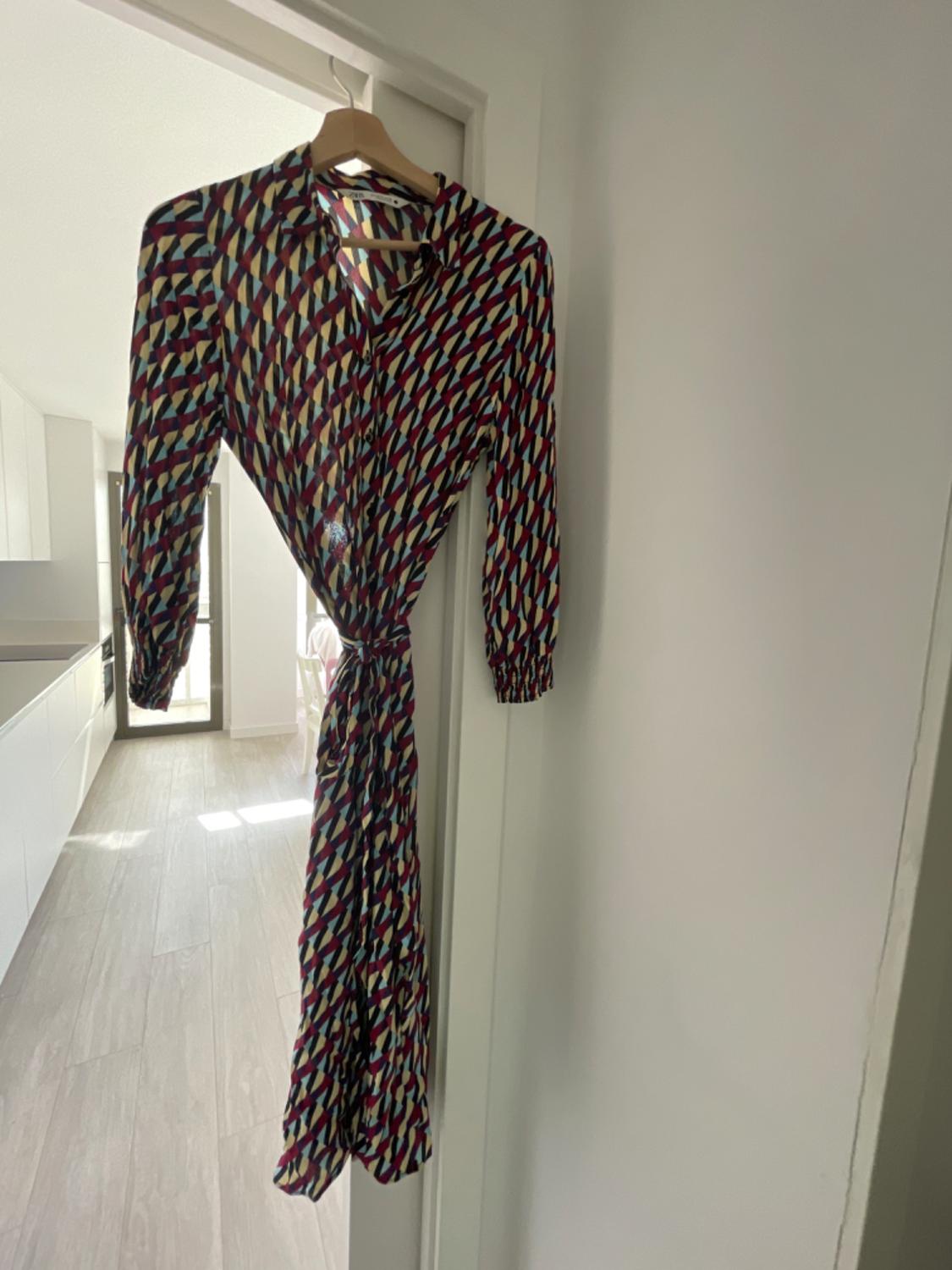 VESTIDO CAMISERO MIDI - Image 2
