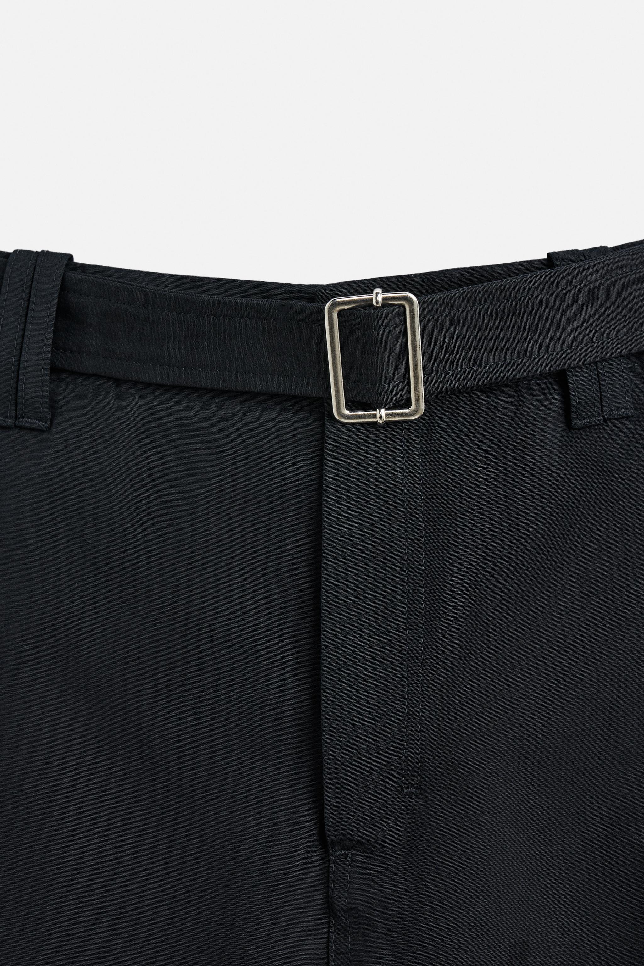 ☆ドイツ発*ZARA*新作*ベルテッドショートパンツ/NAVY☆ LIMITED EDITION ベルト ストレートフィットパンツ - ネイビー