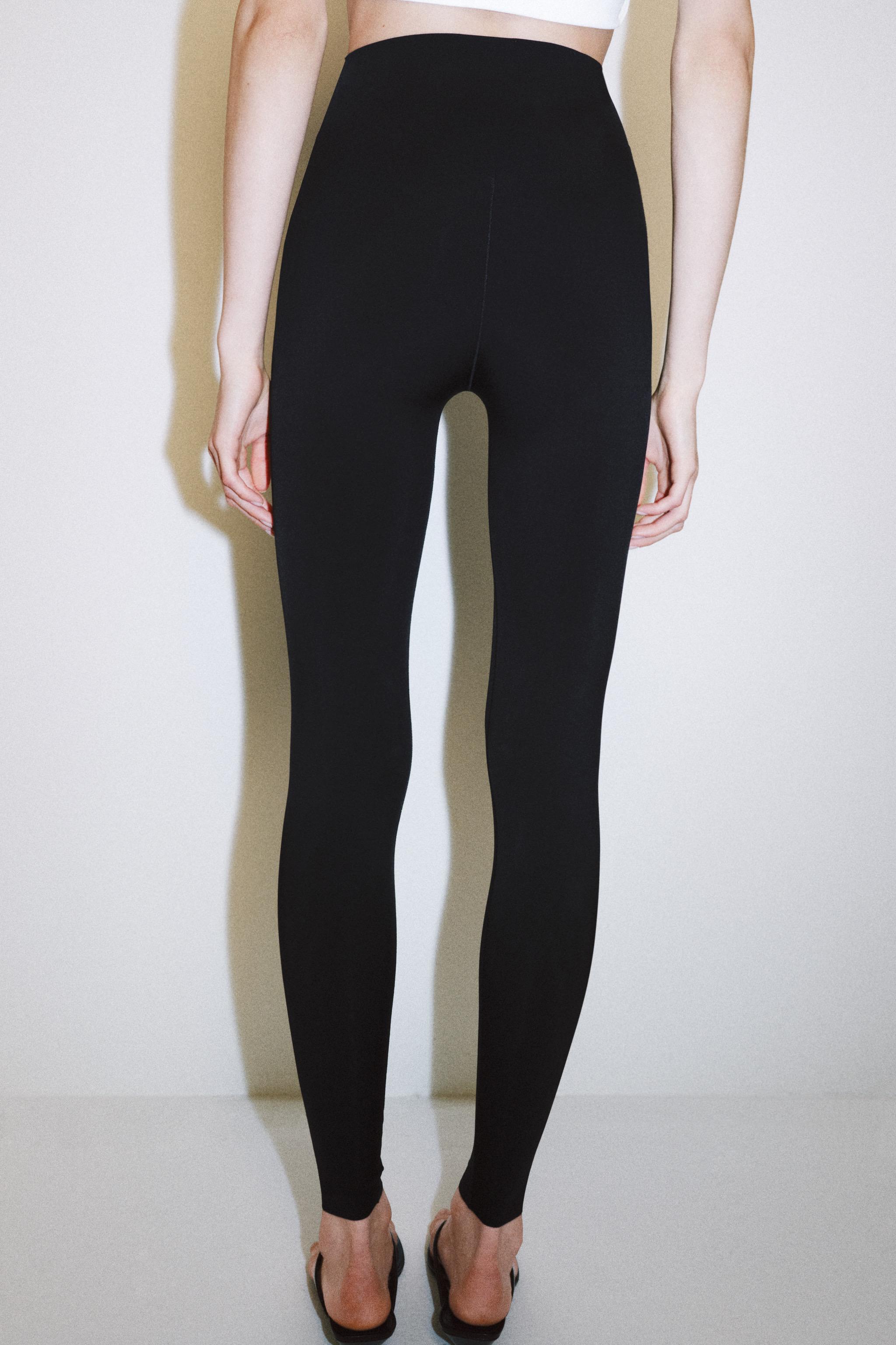 PUSH-UP EFFECT LEGGINGS