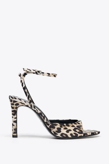 SANDALIA ESTAMPADO ANIMAL - Leopardo de Zara