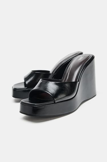 Zara WEDGE HEELED SANDALS - Black