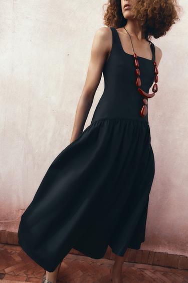 VESTIDO TIRANTES PLIEGUES ZW COLLECTION - Negro de Zara