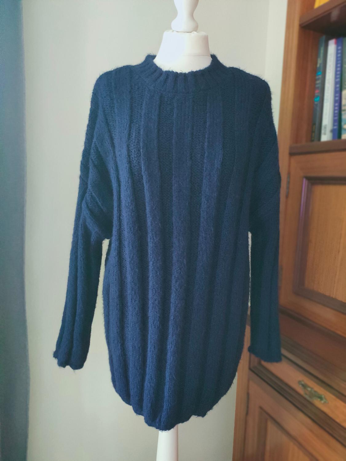 OVERSIZED RIBBED SWEATER