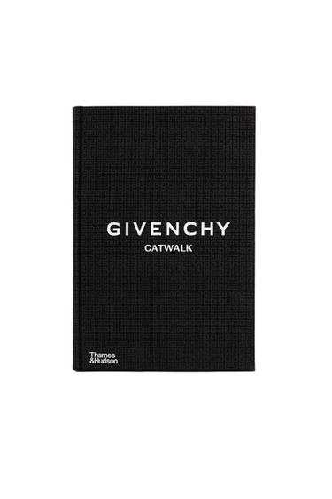 Zara 《GIVENCHY CATWALK》之書 - 黑色
