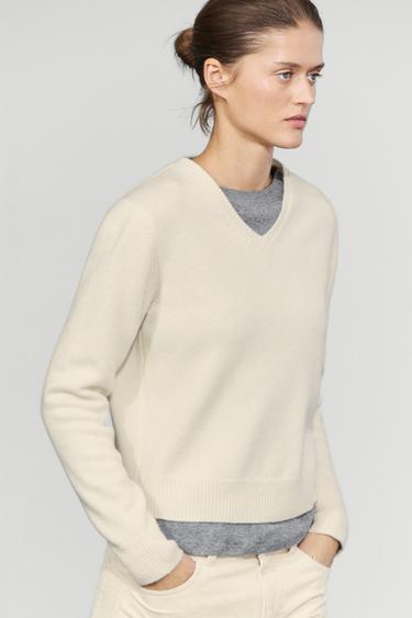 100% wool V-neck knit sweater — Ecru 2
